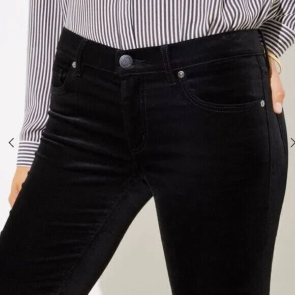 NWOT LOFT "Made and Loved" Modern Velvet Skinny Jeans in Black Size 8 (29) - Picture 5 of 12